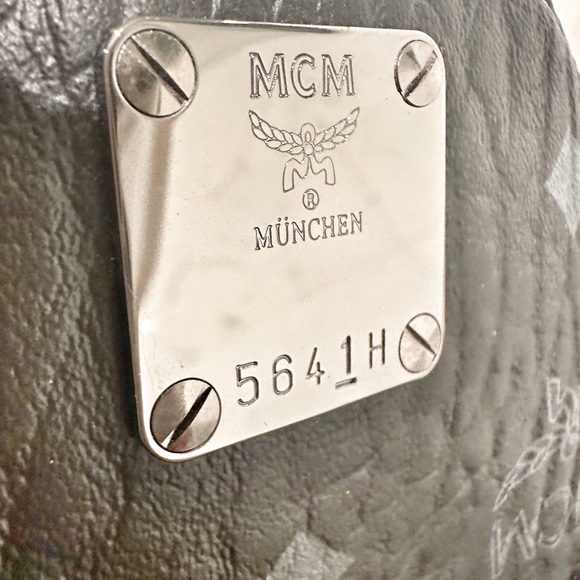 MCM Stark Bebe Boo Backpack in Visetos - Picture 5 of 6